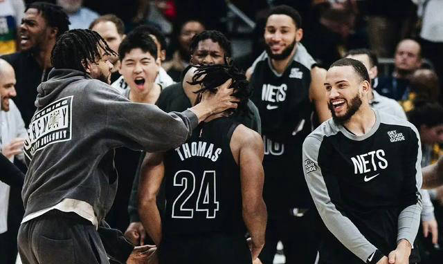 爱游戏网页关于布鲁克林篮网迎CBA常规赛关键赛，转会期官宣签约，球迷炸锅，球队文化再被提及的信息