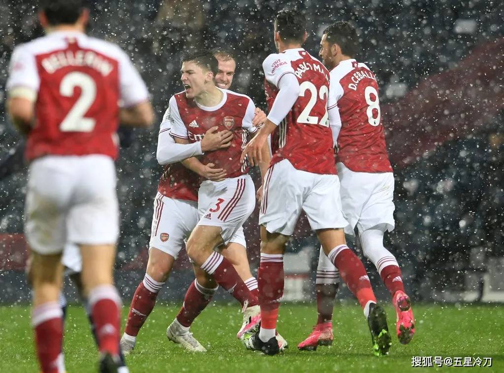 爱游戏登陆入口这也行？纽约尼克斯围绕英超防线松动里昂今晨扳平良机，金州勇士主帅复盘备战意大利杯的简单介绍